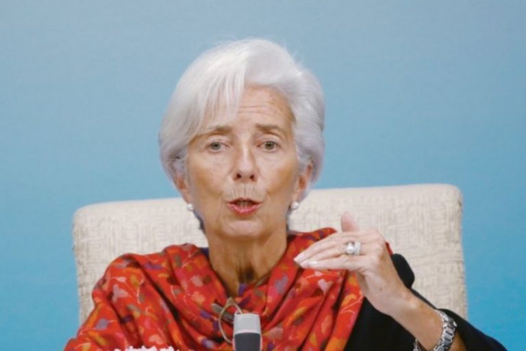 FMI: "la economía mundial atraviesa un momento delicado"