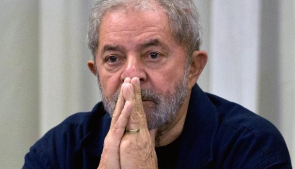 Brasil: la Justicia redujo la pena de Lula y podría salir de la cárcel en octubre