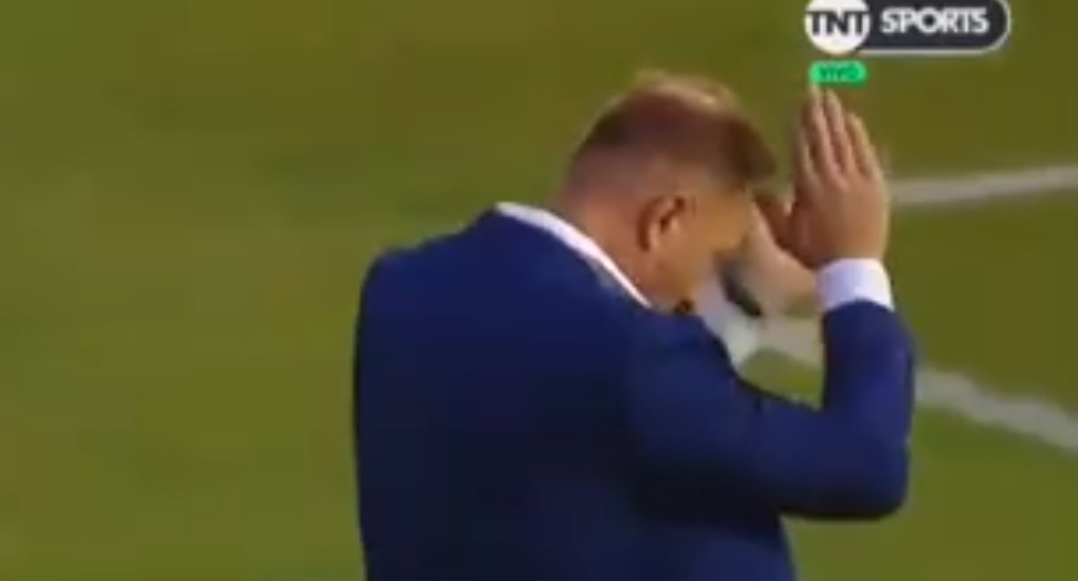 Superliga: los hinchas de Huracán ovacionaron a Pitana