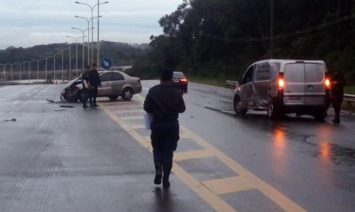 San Ignacio: un bebé y su mamá están en grave estado tras un accidente