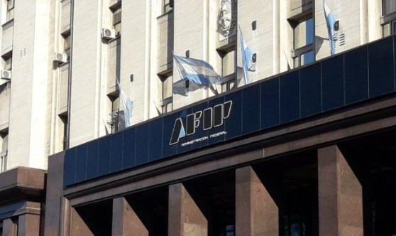 Descubrieron 400 cuentas no declaradas de argentinos que habían realizado el blanqueo de capitales