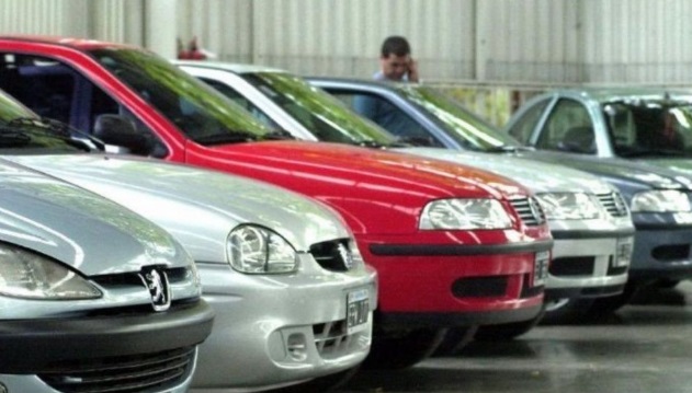 La venta de autos usados también registró un fuerte descenso en marzo