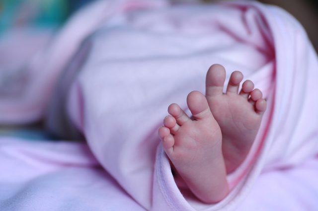 Nació en Grecia un bebé con material genético de tres progenitores