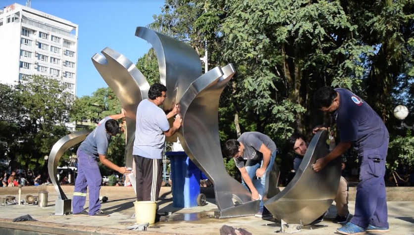Concretan trabajos de embellecimiento y refacción en la Plaza 9 de Julio de Posadas 