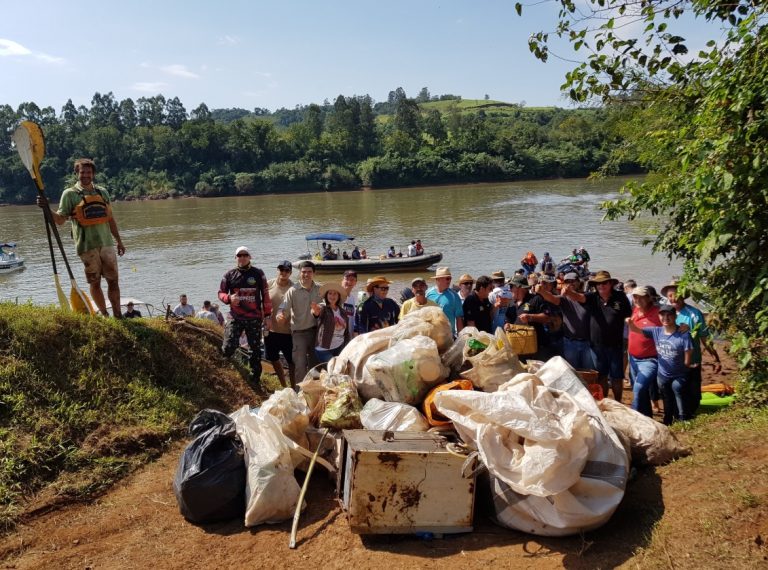 Jornada binacional de limpieza: retiraron 5 toneladas de basura del Río Uruguay