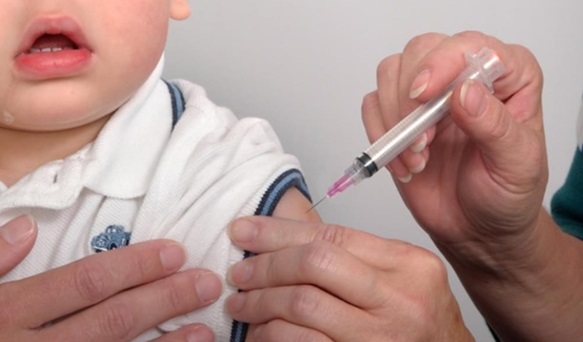 ¿Cómo es el calendario obligatorio de vacunas durante el primer año de vida?