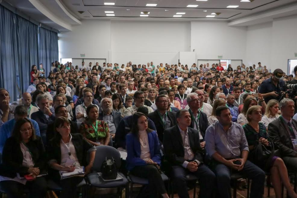 Passalacqua encabezó la apertura del 3° Congreso Internacional de escuelas de alternancias en Posadas 1 2 - 0 - 1