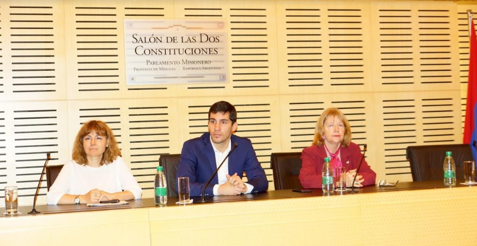 Legislatura: capacitan a docentes y estudiantes en educación financiera