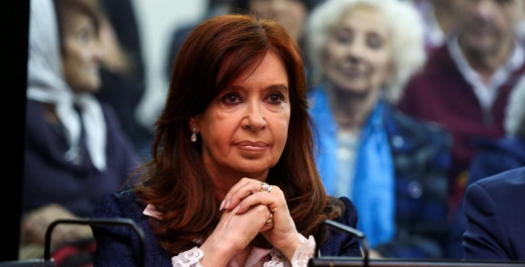 Juicio a Cristina Kirchner pasó a cuarto intermedio hasta el lunes