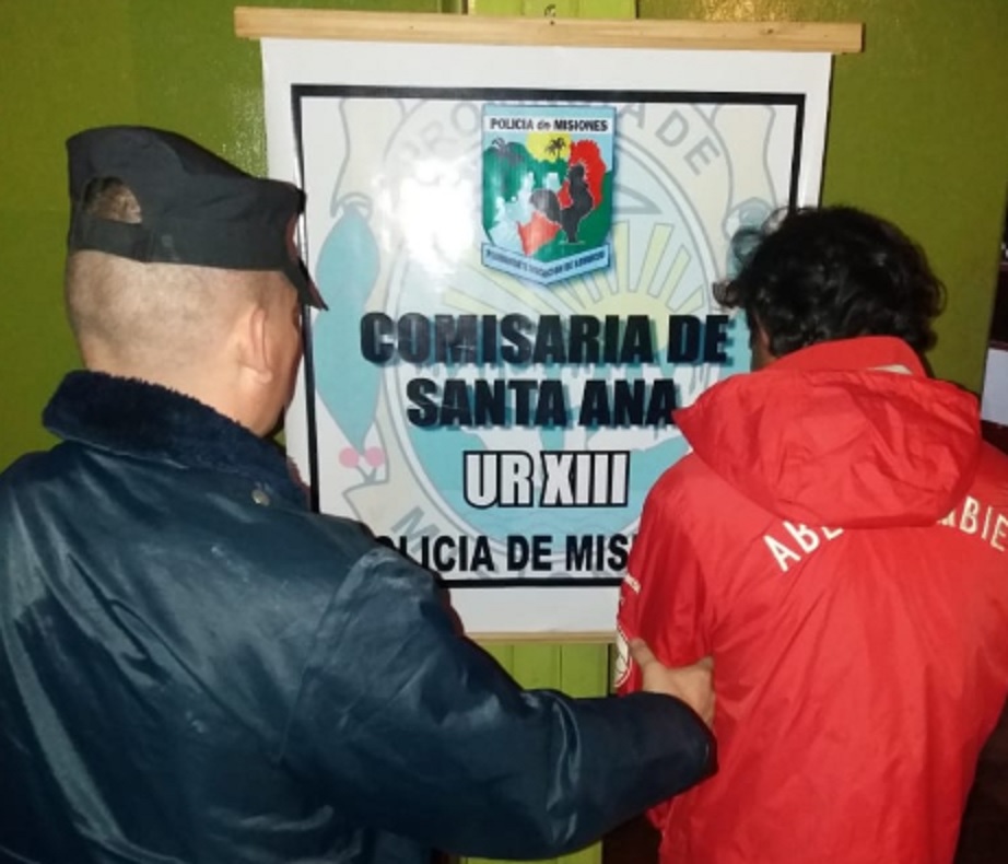 Santa Ana: detuvieron a un hombre por agredir a su pareja