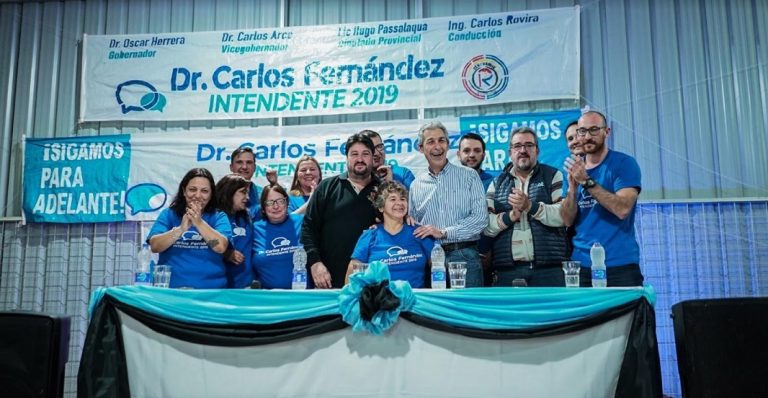 Closs ratificó su apoyo al candidato a intendente de Oberá, Carlos Fernández