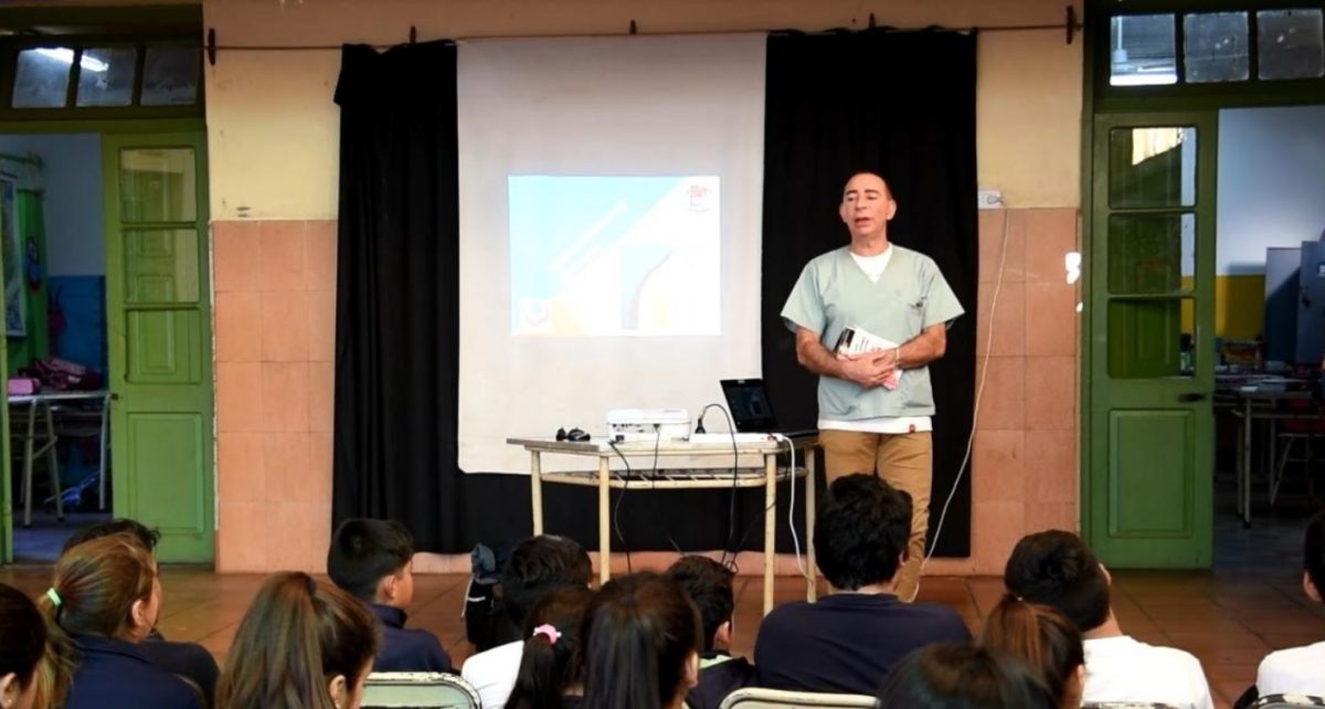 El IMuSA brinda charlas sobre tenencia responsable de mascotas