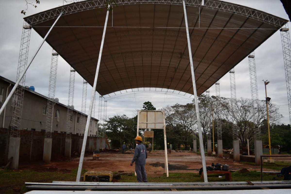 Presupuesto Participativo: avanzan las obras del playón deportivo del barrio Jardín