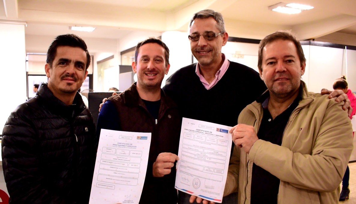 Entregaron la habilitación comercial al primer Prestador Turístico de Posadas