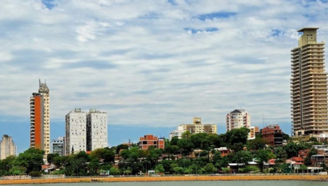 Tiempo: jueves fresco por la mañana y cálido por la tarde