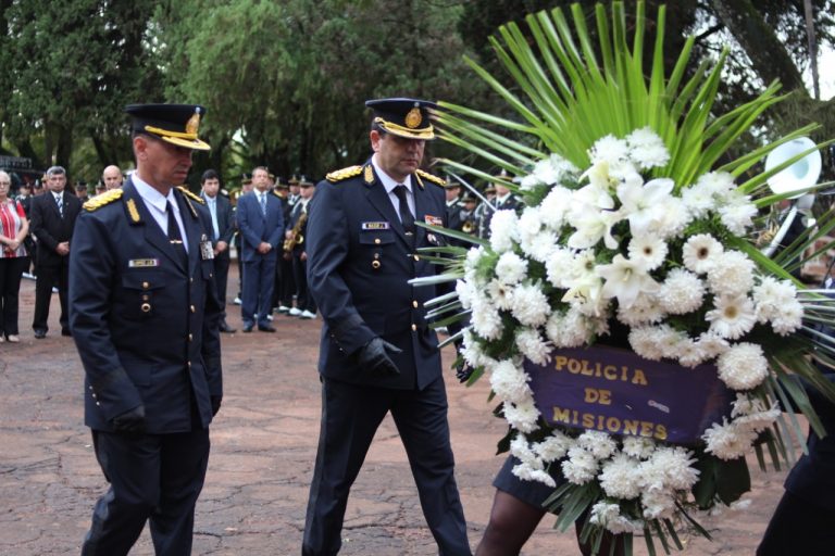 La Policía de Misiones homenajeó a los caídos en cumplimiento del deber