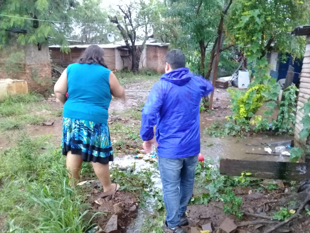 Temporal: la Subsecretaría de Acción Social de la Provincia asistió a unas 25 familias de Posadas