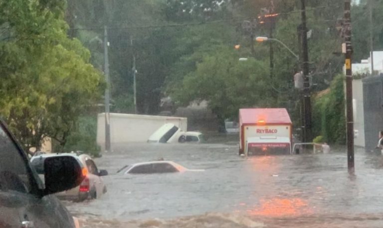 Tormenta causó desastre en Asunción