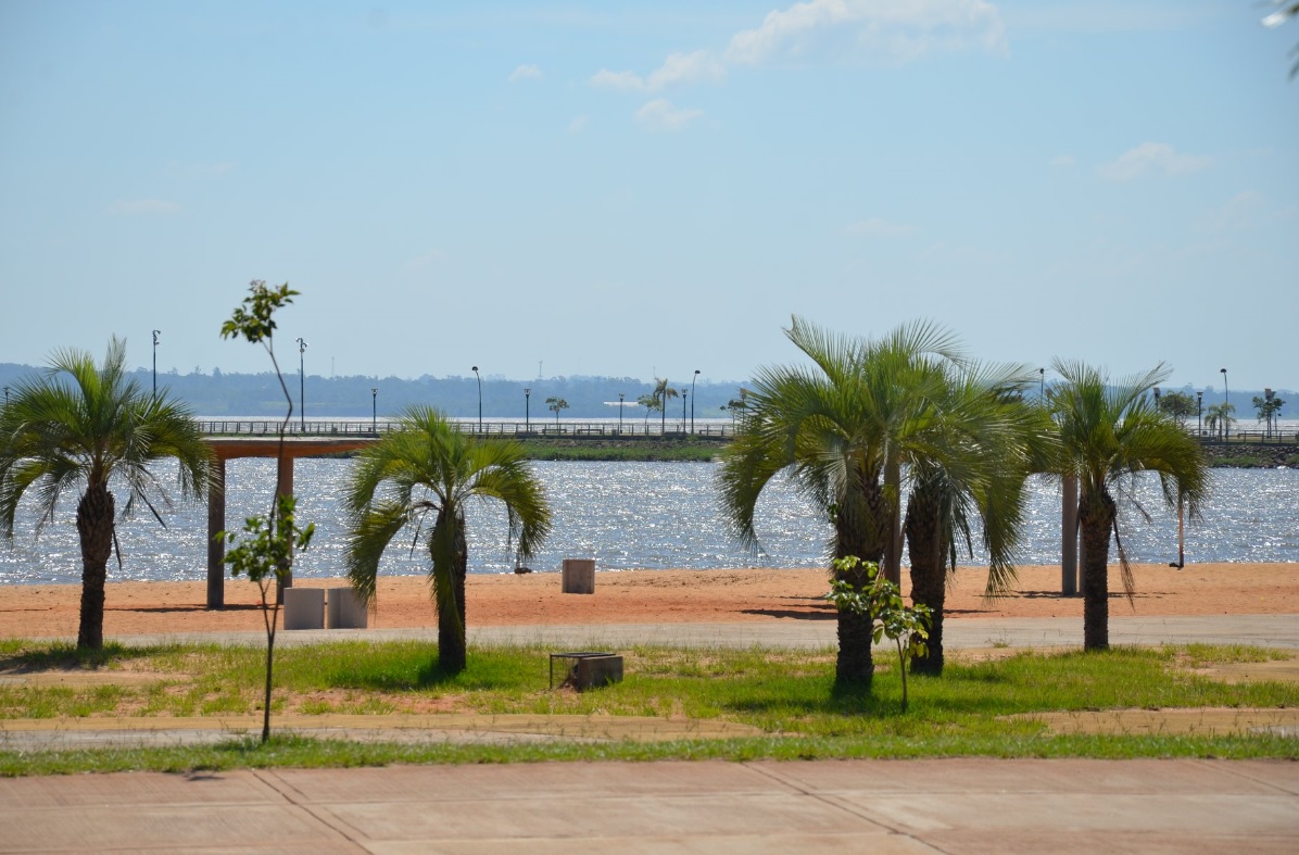 Tiempo: sábado con ambiente cálido y seco en la región