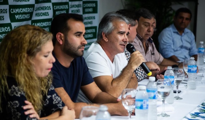 Bitrenes en Misiones: Camioneros cerró un convenio que incrementa en un 30% el sueldo de los choferes