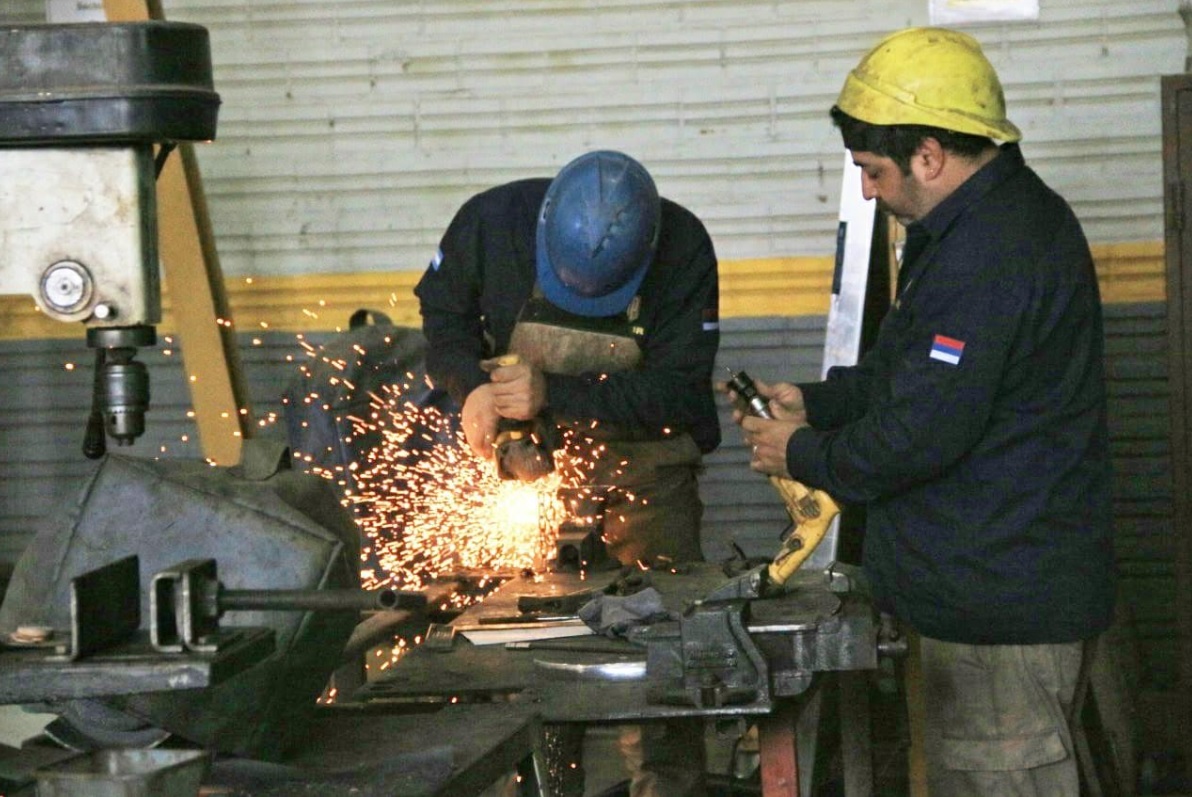 Empresa misionera exporta furgones térmicos y food trucks a Brasil y Paraguay