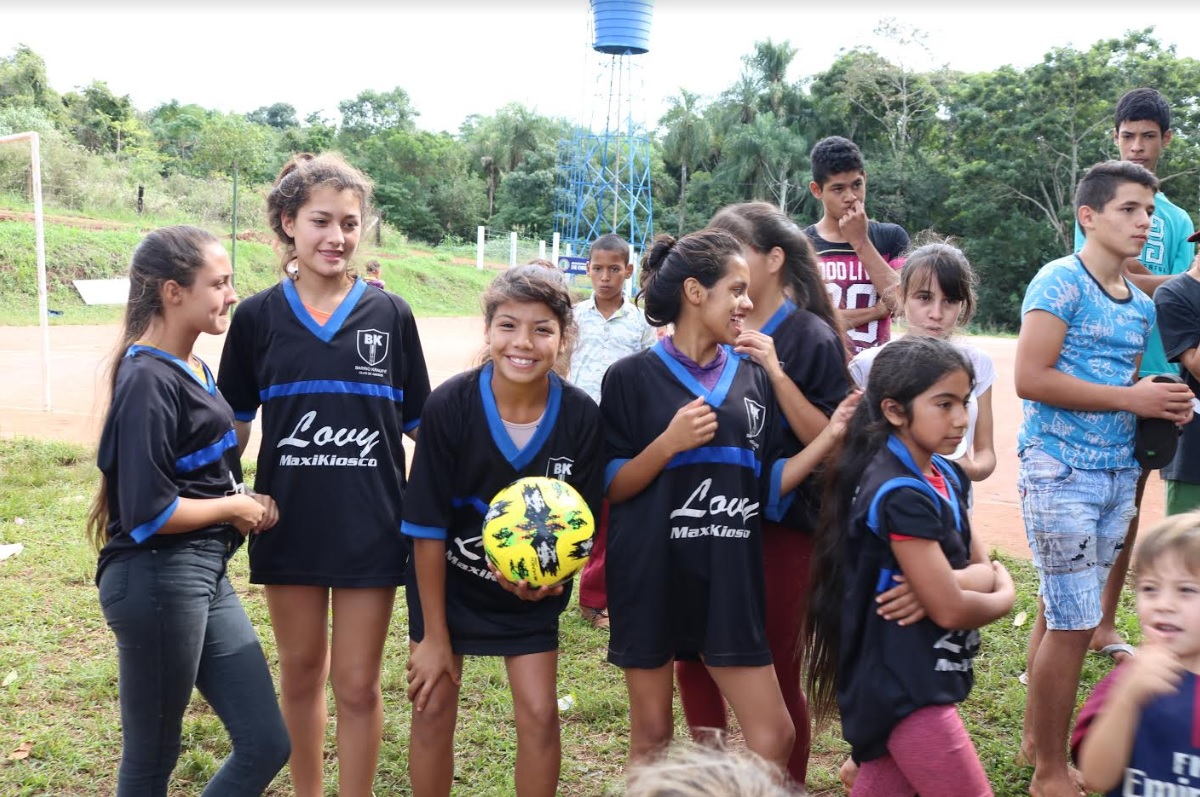 Niños obereños disfrutaron de una jornada deportiva