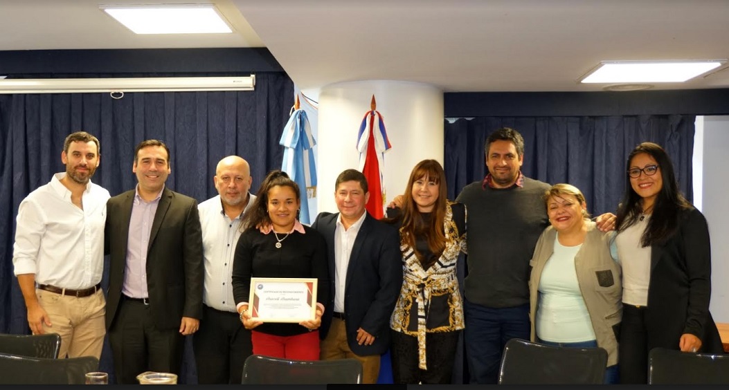 La Legislatura distinguió a jugadora de rugby femenino de un club posadeño