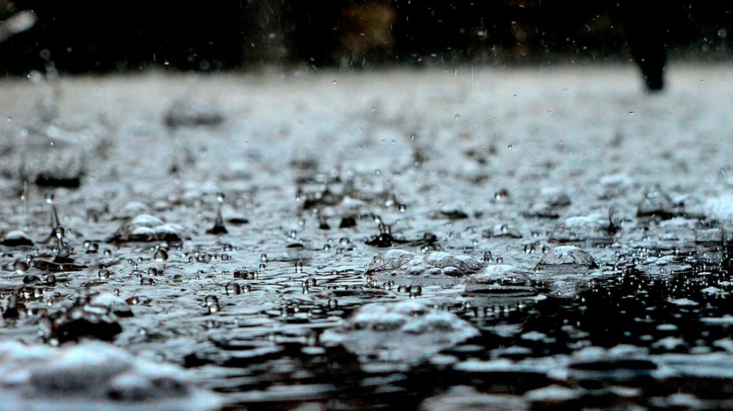 Tiempo: el mal tiempo persistirá durante toda la jornada en la provincia