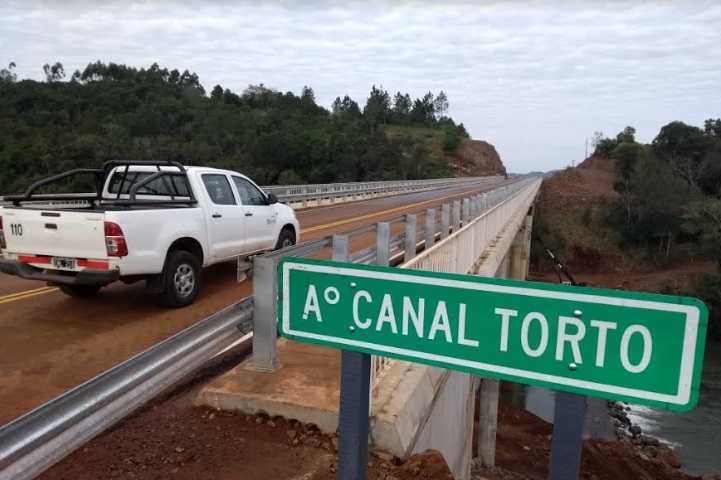 Alba Posse: habilitaron el nuevo puente sobre el arroyo Canal Torto