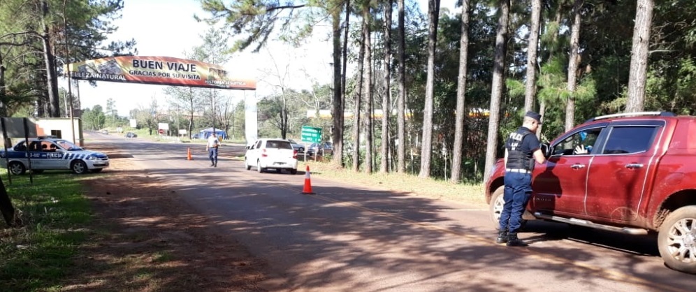 Licencias retenidas y tres personas arrestadas dejó un operativo de seguridad vial en la Provincia