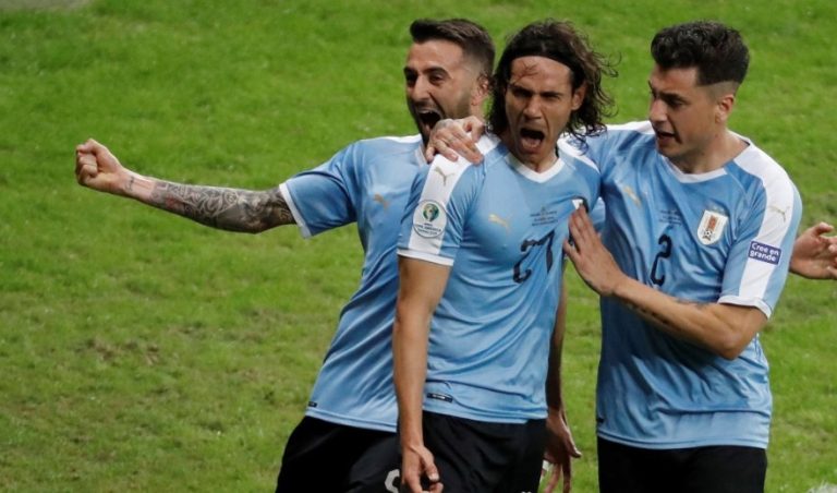 Copa América: Uruguay goleó 4-0 a Ecuador y se ilusiona