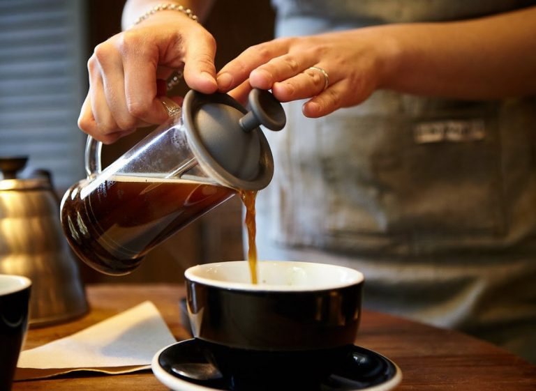 ¿Cuántas tazas de café es aconsejable tomar durante el día?