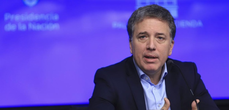 Anunciaron que el superávit primario llegó a los 30 mil millones de pesos en el primer semestre