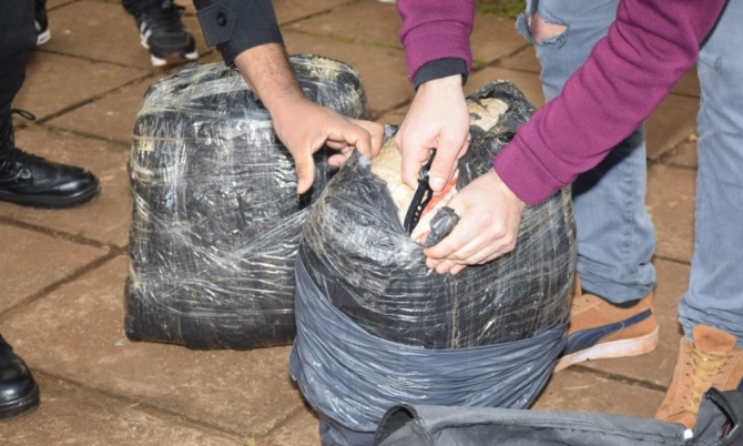 Jardín América: Secuestraron más de 15 kilos de 