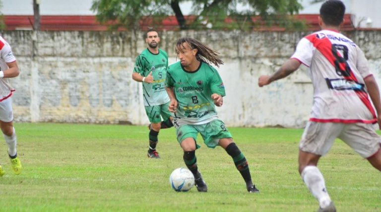 Fútbol: Francisco De Souza se sumó a Crucero del Norte