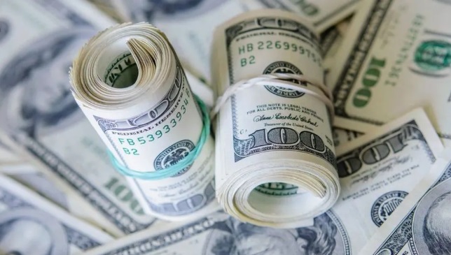 El dólar sube y alcanza su valor más alto en un mes: en Posadas se vende a $44