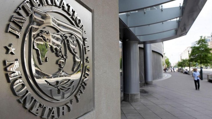 Un informe advierte dificultad para devolver préstamo al FMI