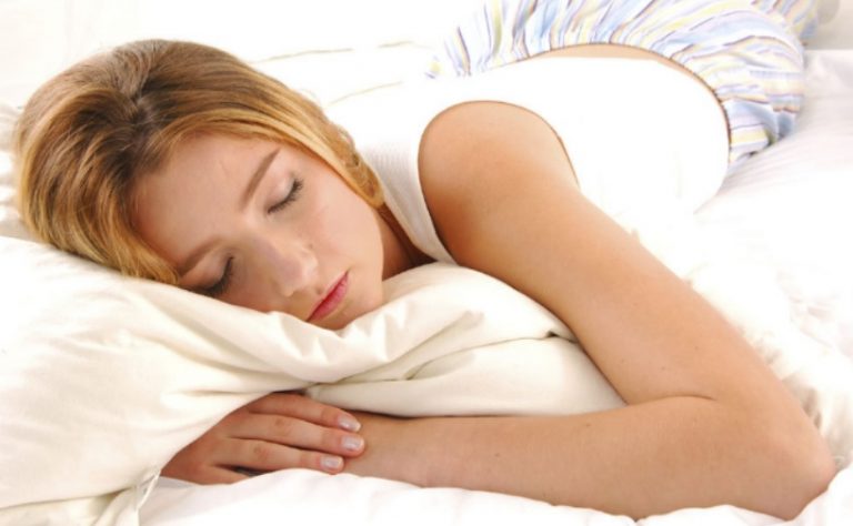 Los 7 hábitos que nos hacen dormir mal