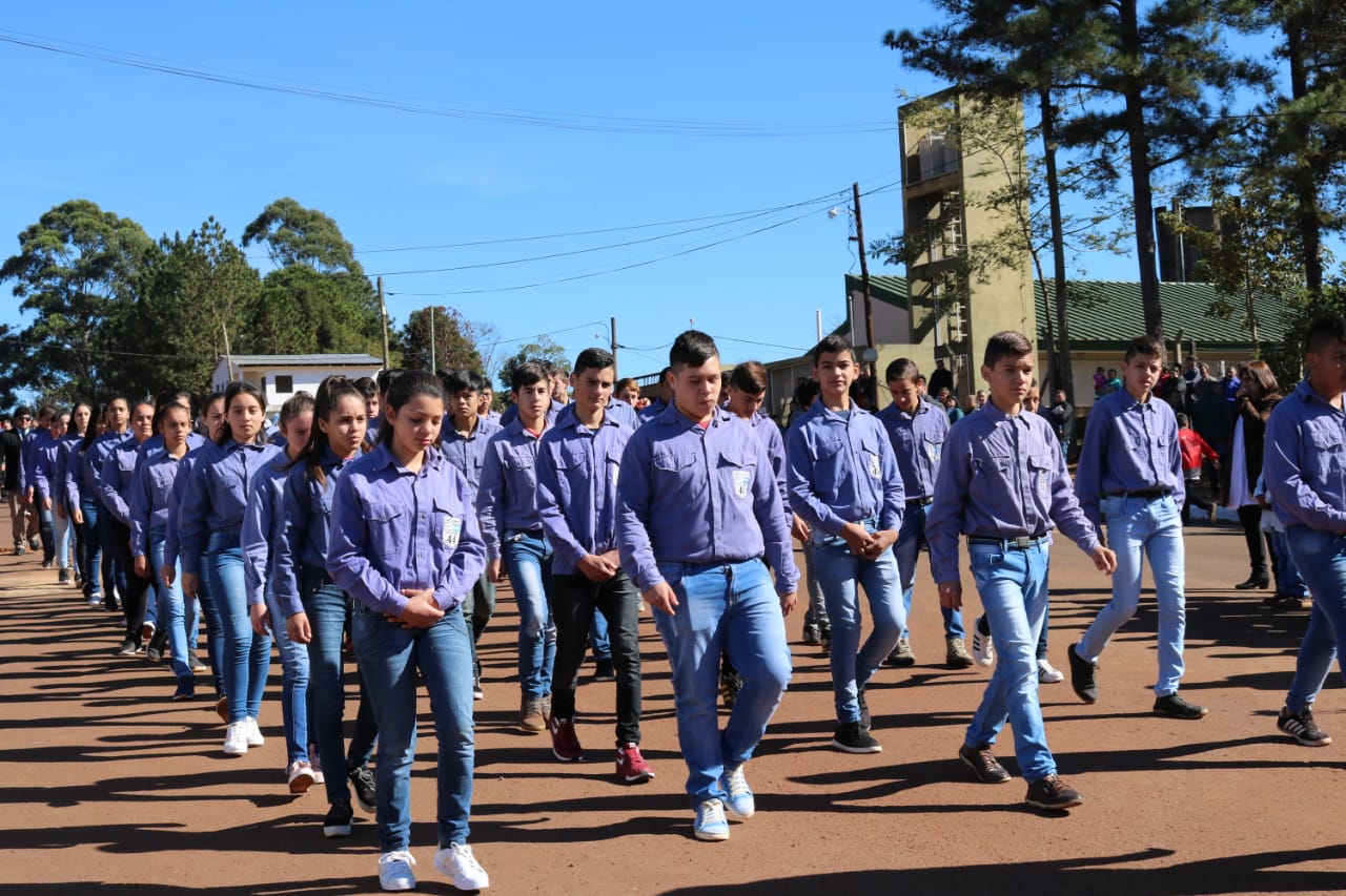 Con un emotivo acto, San Antonio celebró su 68° aniversario 5 10 - 90185ed4 c8b1 40bb 9eca 54ceceeb6ff2 - 9