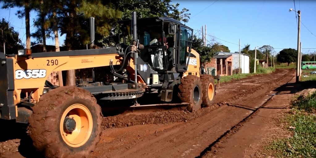 Realizan arreglos en calles del barrio Latinoamérica de Posadas
