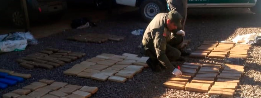Desbarataron banda narco que operaba en Misiones y Chaco: incautaron más de 400 kilos de marihuana y hay 4 detenidos
