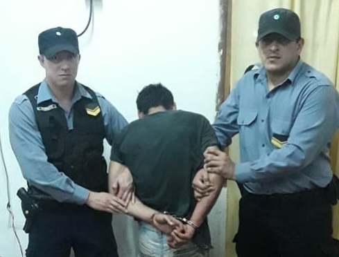 Eldorado: intentó robar en una vivienda, se escondió en el cielorraso y terminó detenido