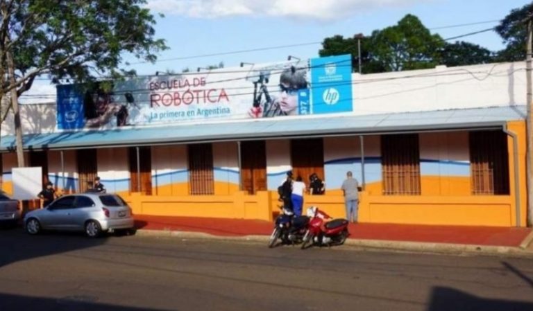 Tragedia de misioneros en Corrientes: este martes, asueto en la Escuela de Robótica