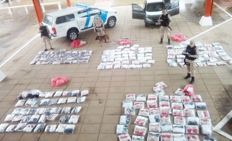 Incautaron un cargamento de mercadería ilegal en Eldorado
