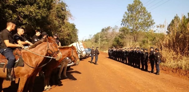 Licencias y vehículos retenidos dejó un operativo rural en Oberá