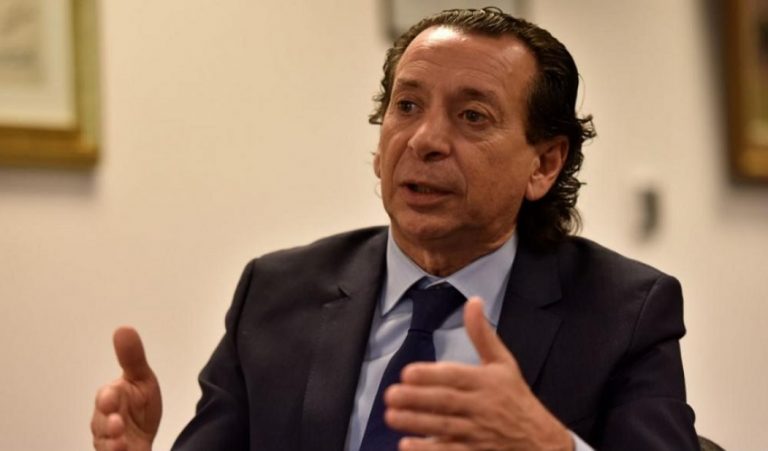 Sica llamó a "preservar la estabilidad" y cuestionó las declaraciones de Fernández