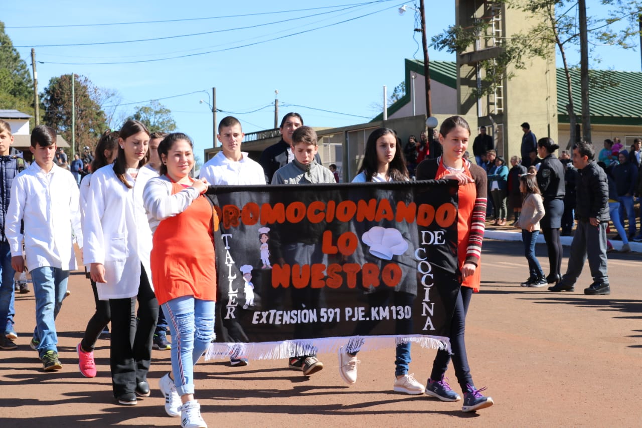 Con un emotivo acto, San Antonio celebró su 68° aniversario 2 4 - ad7d9cbf 9ade 41f5 9a59 9558df4a8028 - 3