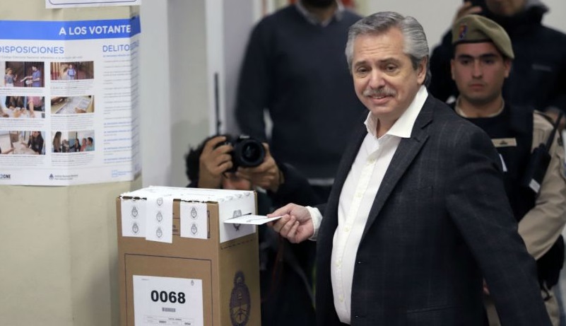Alberto Fernández: "Estoy muy contento, los argentinos deciden el futuro"
