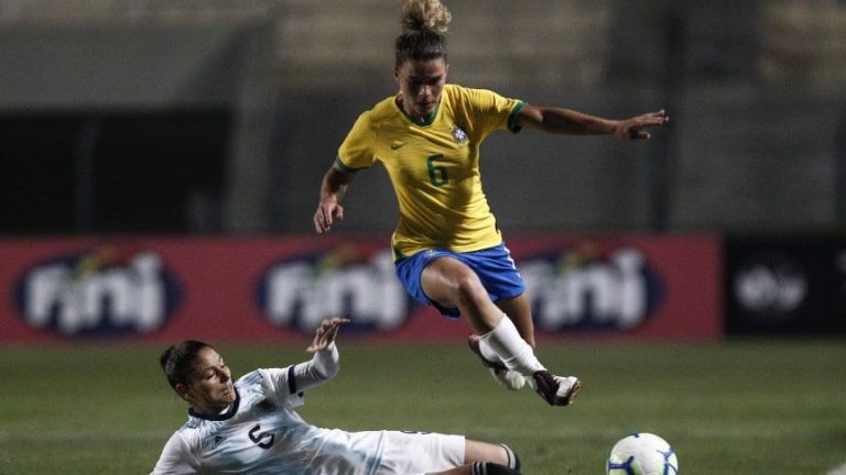 Fútbol femenino: Argentina perdió ante Brasil por 5 a 0 en un amistoso