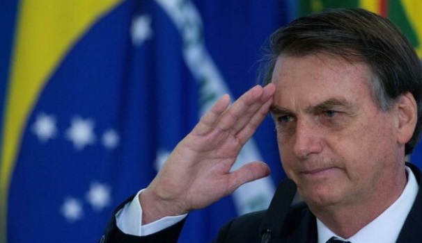 Brasil: Bolsonaro quiere una nueva ley para matar a delincuentes "como a las cucarachas"